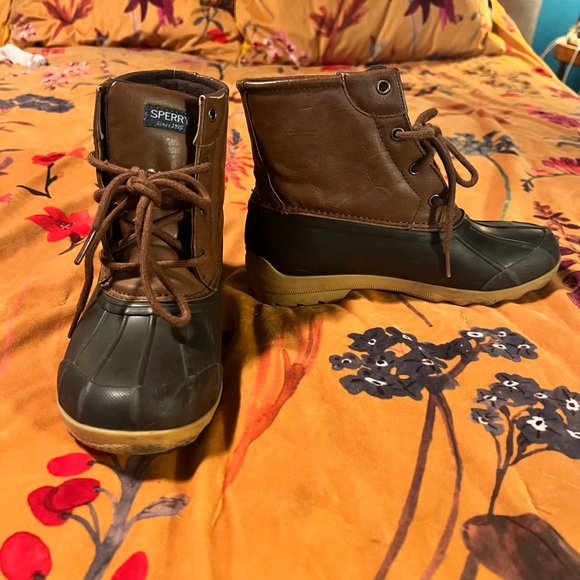 Kids Sperry Port Boots Sz. 3M EUC - Picture 1 of 4